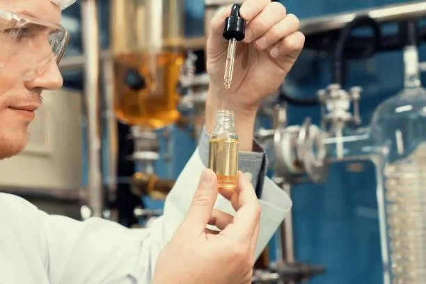 How Solventless Extraction Creates Natural Concentrates
